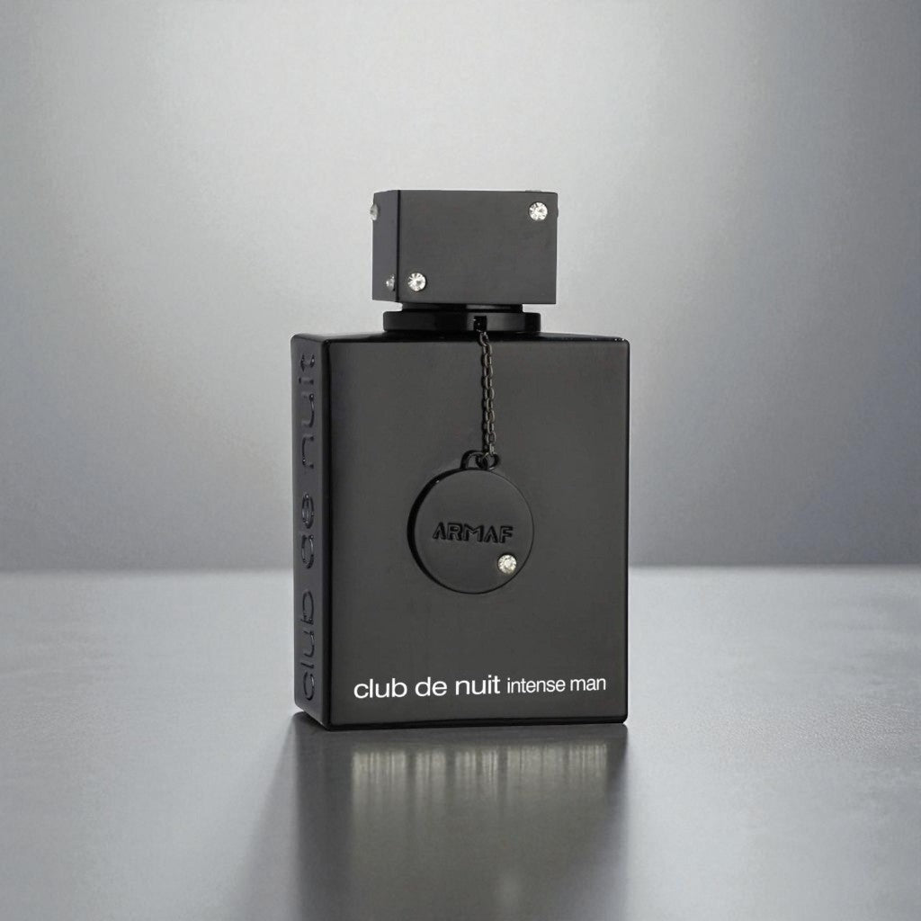 Perfume Armaf Club de Nuit Intense Man Eau de Toilette 105ml Masculino, Amadeirado, Cítrico e Elegante